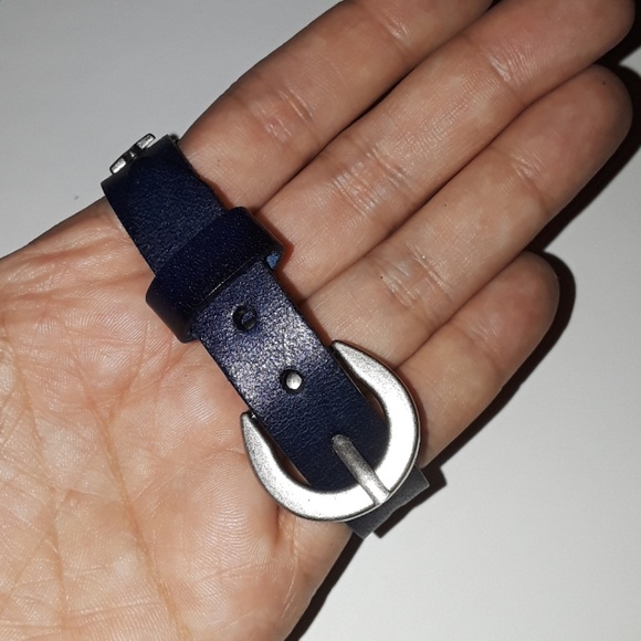 Bracelets - Picture 8 of 8